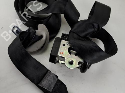 Sikkerhedssele foran højre Sikkerhedssele foran højre RENAULT LAGUNA III (BT0/1) 1.5 dCi (BT00, BT0A, BT0T, BT1J) (110 hp) 37396981 37396981