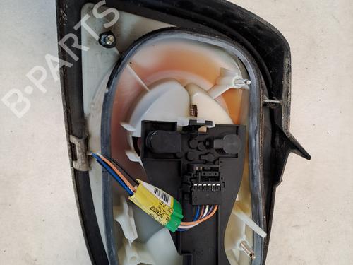 Used Left taillight Left taillight 37391100 37391100