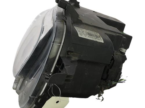 Used Right headlight Right headlight CITROËN C3 III (SX) 1.5 BlueHDi 100 (SXYHYP, SXYHTU) (102 hp) 40284398 40284398