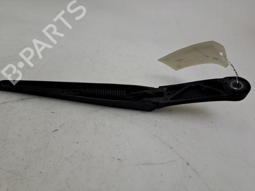 Used Front windshield wiper arm Front windshield wiper arm 37388853 37388853