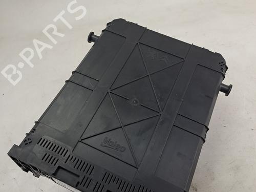 Used Fuse box Fuse box 37399480 37399480