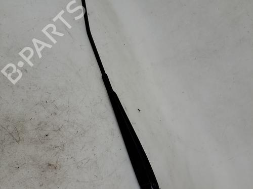 Used Front windshield wiper arm Front windshield wiper arm 37398531 37398531