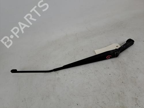 Used Front windshield wiper arm Front windshield wiper arm 37396937 37396937