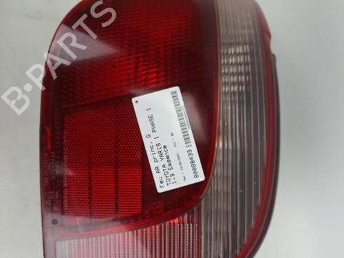 Venstre baglygte Venstre baglygte TOYOTA YARIS (_P1_) 1.3 (NCP10, SCP12_) (86 hp) 37386767 37386767