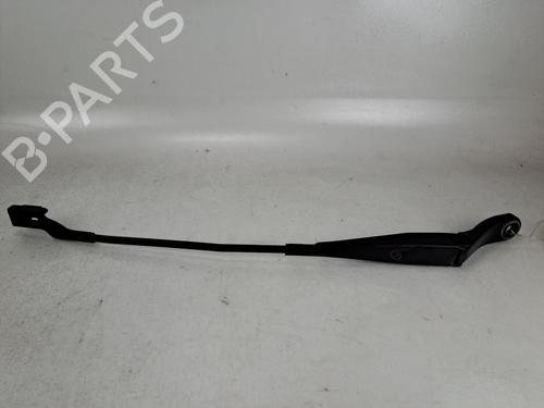 Used Front windshield wiper arm Front windshield wiper arm 37384096 37384096