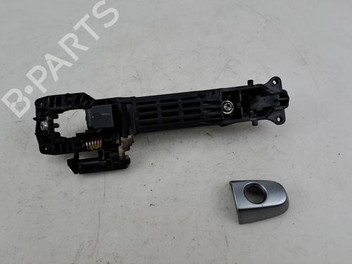 front-right-exterior-door-handle-toyota-yaris-_p9_-2005-2006-2007-2008-2009-2010-2011-2012-2013-2014-37393633 main image