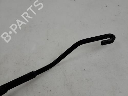 Used Front windshield wiper arm Front windshield wiper arm 37390570 37390570