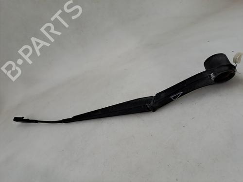 Used Front windshield wiper arm Front windshield wiper arm 37398807 37398807