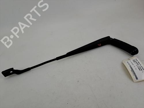 Used Front windshield wiper arm Front windshield wiper arm 37391928 37391928