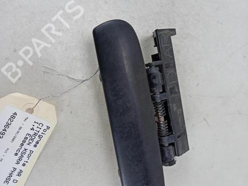 Used Rear right exterior door handle Rear right exterior door handle 37379646 37379646