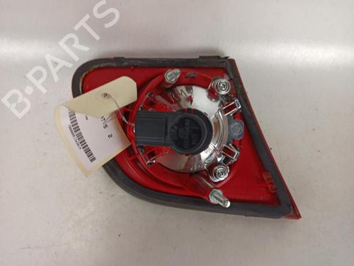 right-tailgate-light-vw-passat-b6-3c2-2005-2006-2007-2008-2009-2010-2011-37380142 main image