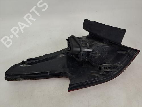 right-taillight-citroen-c5-iii-break-rw_-2008-2009-2010-2011-2012-2013-2014-2015-2016-2017-37388910 main image