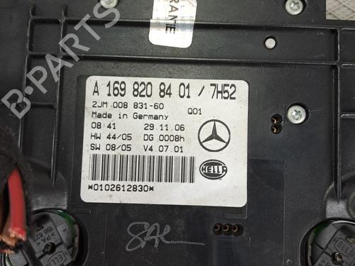Innerbelysning Innerbelysning MERCEDES-BENZ B-CLASS Sports Tourer (W245) B 180 CDI (245.207) (109 hp) 37395937 37395937