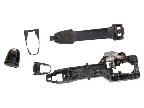 rear-left-exterior-door-handle-hyundai-i30-fd-2007-2008-2009-2010-2011-2012-38296043 main image