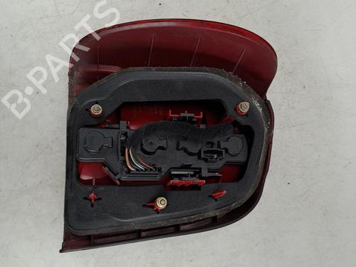 Used Right taillight Right taillight 37383802 37383802