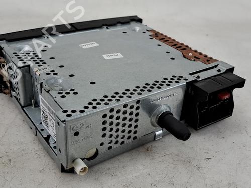 Used Radio Radio 37399898 37399898