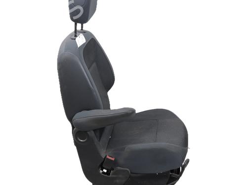 Left front seat PEUGEOT PARTNER Tepee 1.6 HDi 16V | BP40284290C15 - Image 5