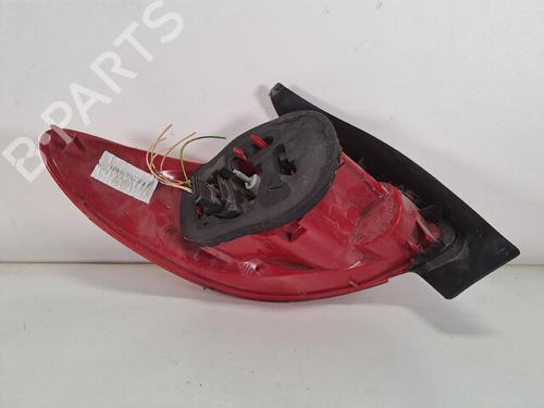 Højre baglygte Højre baglygte PEUGEOT 206 Hatchback (2A/C) [1998-2012] 37399674 37399674