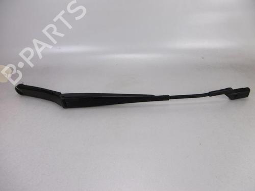 Used Front windshield wiper arm Front windshield wiper arm 37378417 37378417