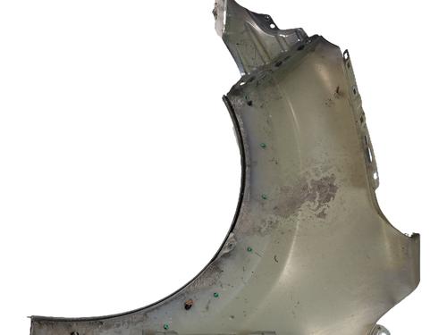 Used Right front fenders Right front fenders CITROËN C3 III (SX) 1.5 BlueHDi 100 (SXYHYP, SXYHTU) (102 hp) 40284397 40284397