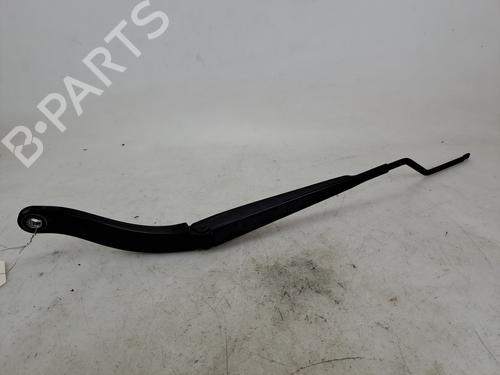 Used Front windshield wiper arm Front windshield wiper arm 37395894 37395894