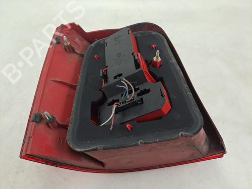 Right taillight VW PASSAT B5 Variant (3B5) 1.9 TDI | BP37396129C35 - Image 3