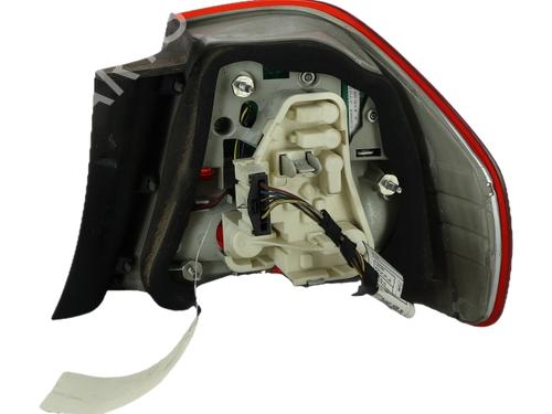 Left taillight BMW 3 (E90) 335 d | BP40602145C34 - Image 2