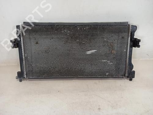 Used Water radiator Water radiator 37382442 37382442