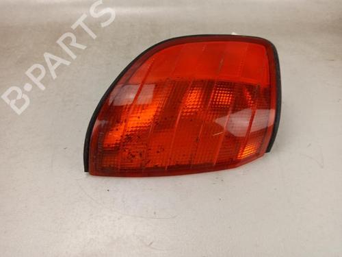 Used Right front indicator Right front indicator MERCEDES-BENZ S-CLASS (W140) 300 SE, SEL/S320 (140.032, 140.033) (231 hp) 40597226 40597226