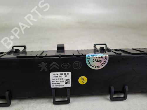 climate-control-peugeot-expert-van-v_-2016-37385330 main image
