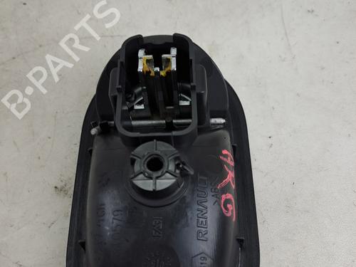 Maneta interior trasera izquierda Maneta interior trasera izquierda RENAULT CLIO III (BR0/1, CR0/1) 1.6 16V (BR05, BR0B, BR0Y, BR15, BR1J, BR1M, BR1Y, CR0B,... (112 hp) 37395868 37395868