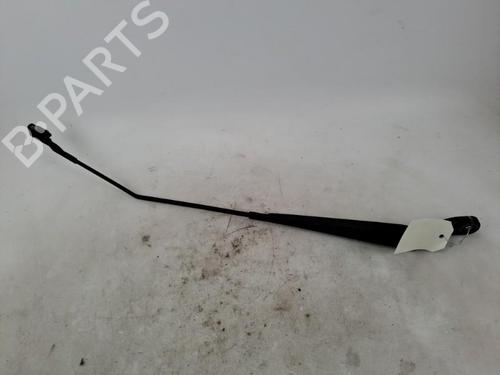 front-windshield-wiper-arm-peugeot-208-i-ca_-cc_-2012-2013-2014-2015-2016-2017-2018-2019-2020-2021-37387854 main image