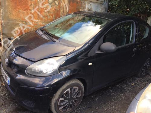 Brugte TOYOTA AYGO (_B1_) 1.0 (KGB10_, KGB10R) 4813415