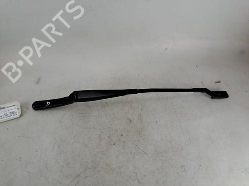 Used Front windshield wiper arm Front windshield wiper arm 37383629 37383629