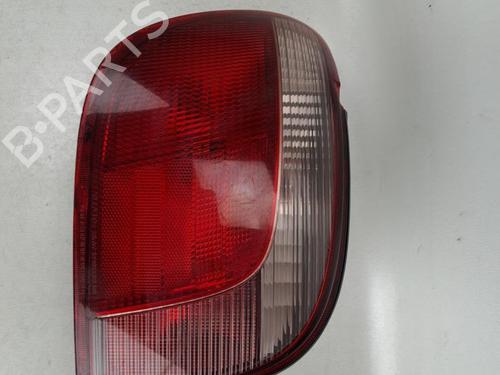 Højre baglygte Højre baglygte TOYOTA YARIS (_P1_) [1999-2005] 37384110 37384110