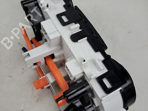 Used Climate control Climate control 37392215 37392215
