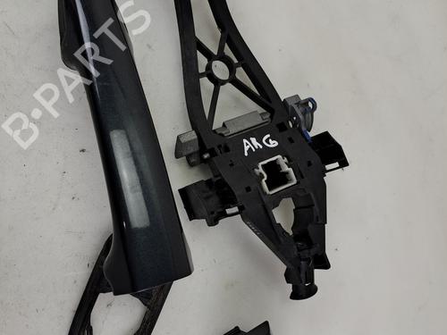 Używane Klamka zewnętrzna drzwi tylnych lewych Klamka zewnętrzna drzwi tylnych lewych VOLVO V50 (545) 1.6 D (109 hp) 37397946 37397946