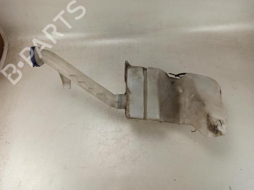 Used Windscreen washer tank Windscreen washer tank 37380022 37380022