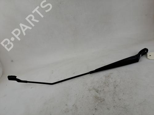 Used Front windshield wiper arm Front windshield wiper arm 37398196 37398196