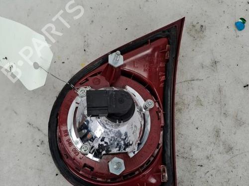 left-tailgate-light-vw-golf-v-1k1-2003-2004-2005-2006-2007-2008-2009-2010-37387998 main image