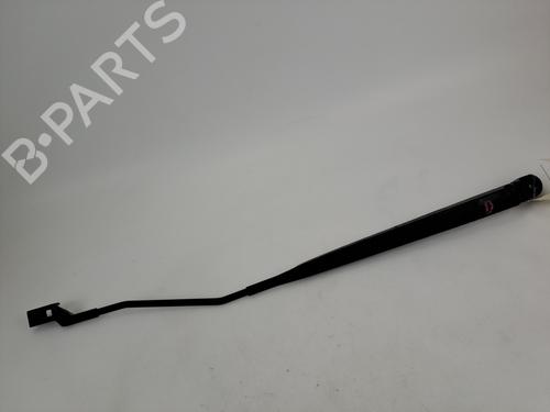 Used Front windshield wiper arm Front windshield wiper arm 37391966 37391966