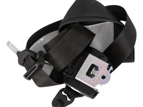 front-left-seatbelt-dacia-sandero-ii-2012-38296279 main image