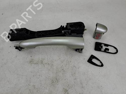 Used Front right exterior door handle Front right exterior door handle 37396183 37396183