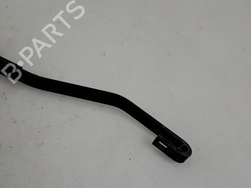 Used Front windshield wiper arm Front windshield wiper arm 37392710 37392710