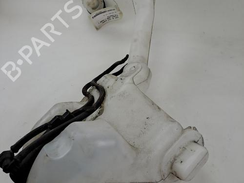 Used Windscreen washer tank Windscreen washer tank 37389779 37389779