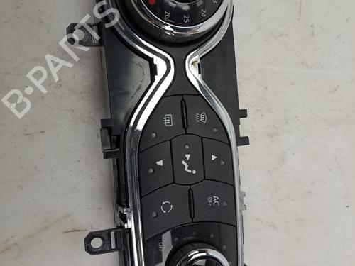 climate-control-renault-clio-iv-bh_-2012-2013-2014-2015-2016-2017-2018-2019-2020-2021-37393168 main image