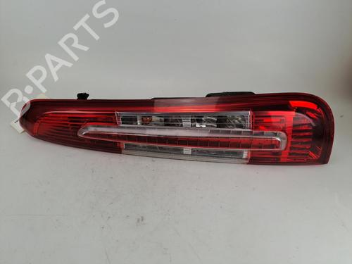 right-taillight-ford-c-max-dm2-2007-2008-2009-2010-37382023 main image