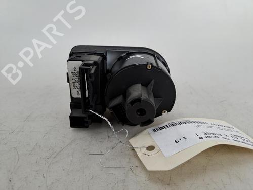 Forlygtekontakt Forlygtekontakt AUDI A3 (8P1) 1.9 TDI (105 hp) 37382638 37382638