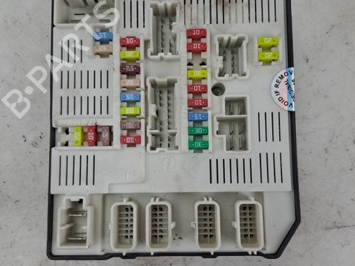 Fuse box RENAULT MEGANE III Hatchback (BZ0/1_, B3_) 1.5 dCi (BZ09, BZ0D, BZ1W, BZ29, BZ14) | BP37389323E1 - Image 3