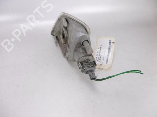 Used Right front indicator Right front indicator 37378686 37378686